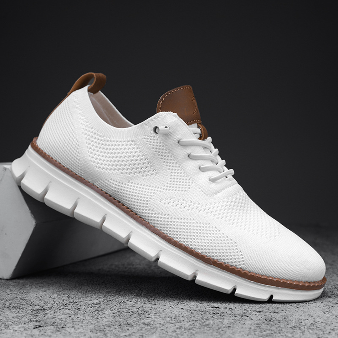 Fashionable Shoes – Mesh Design & Lightweight Flexibility