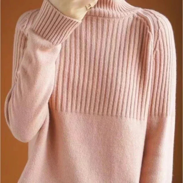 Turtleneck Pullover – Wool Blend & Relaxed Fit