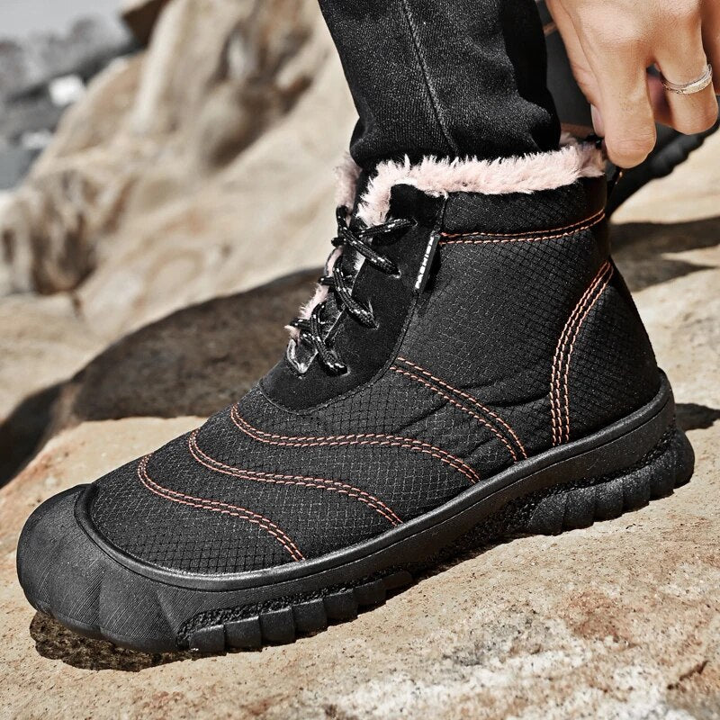 Snow Boots – Water-resistant Exterior & Warm Insulation