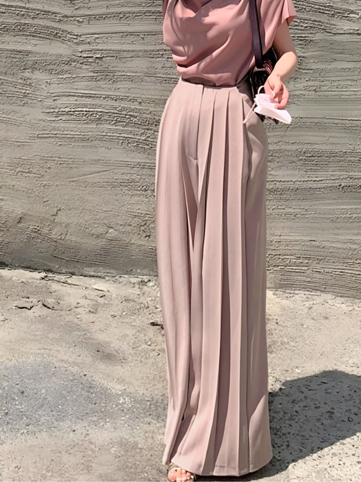 High-Waisted Pleated Pants with Wide Leg