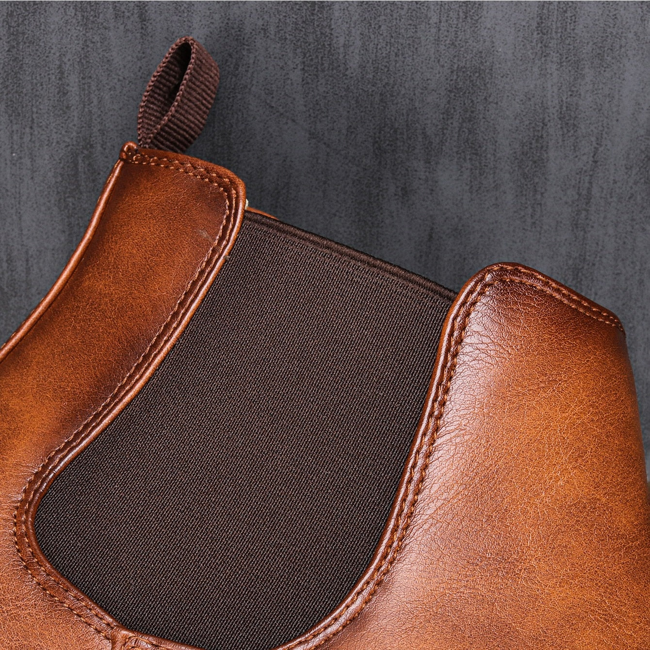 Chelsea Boots – Elastic Sides & Cushioned Insole
