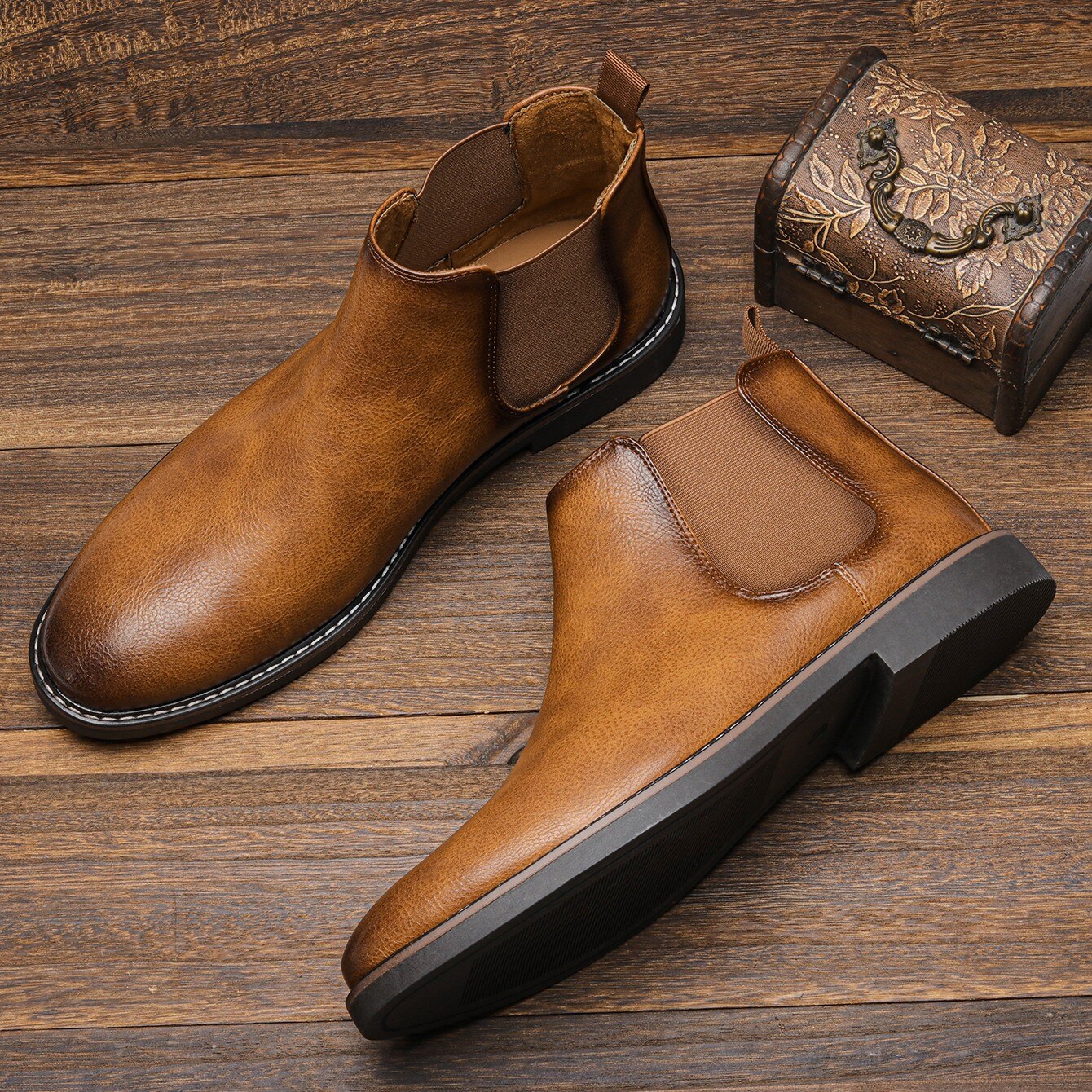 Chelsea Boots – Elastic Sides & Cushioned Insole
