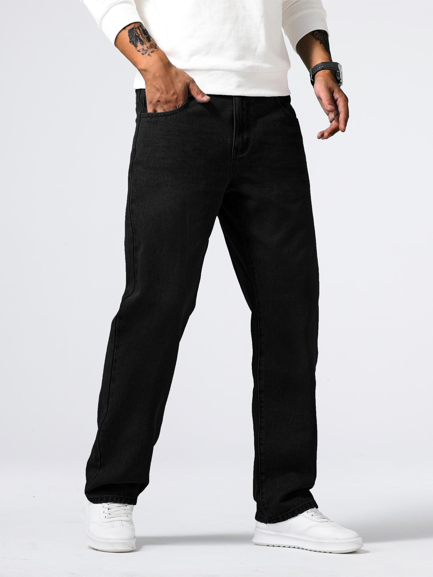 Classic Loose-Fit Jeans – Relaxed Shape & Easy Movement