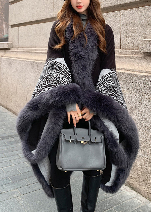 Faux Fur Scarf – Patchwork Design & Integrated Hood