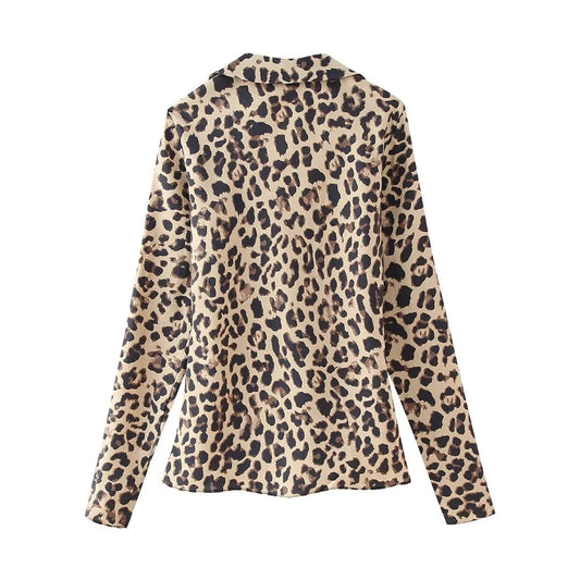 Long-Sleeve Shirt with Leopard Print – Bow Detail & Soft Fit