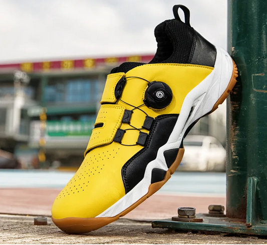 Sports Shoes – Lightweight Design & Comfortable Cushioning